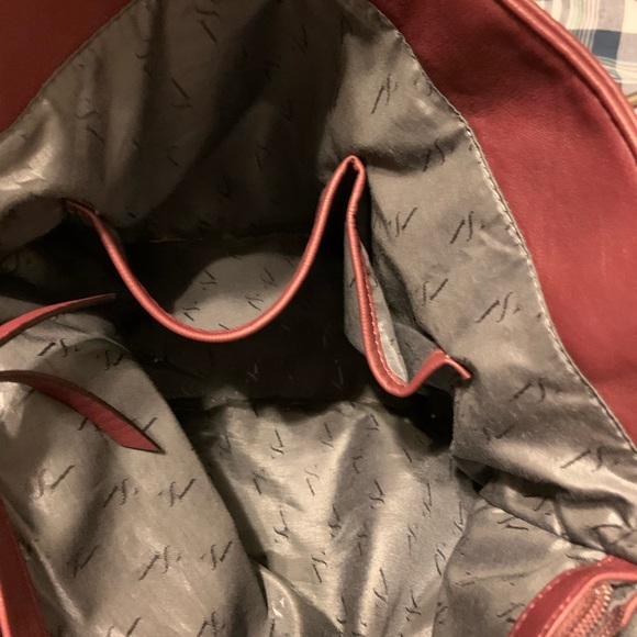 Simply Vera wang bag - Picture 5 of 8